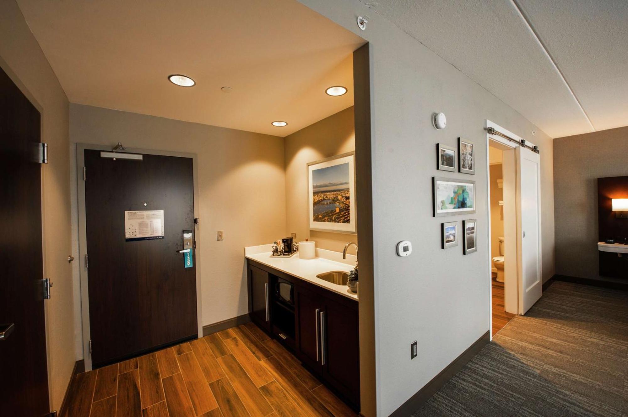 Hampton Inn & Suites/Foxborough/Mansfield Dış mekan fotoğraf