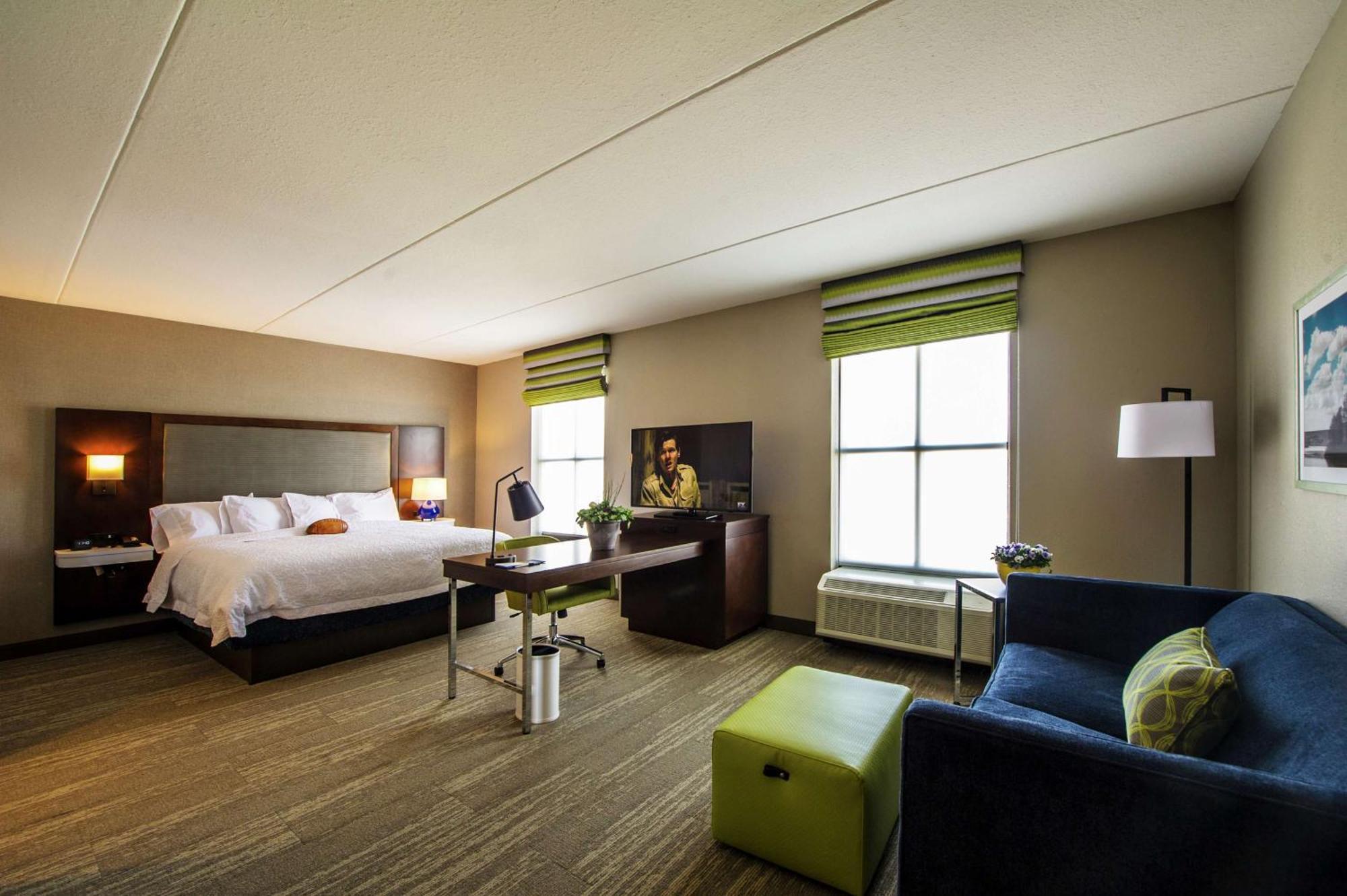 Hampton Inn & Suites/Foxborough/Mansfield Dış mekan fotoğraf