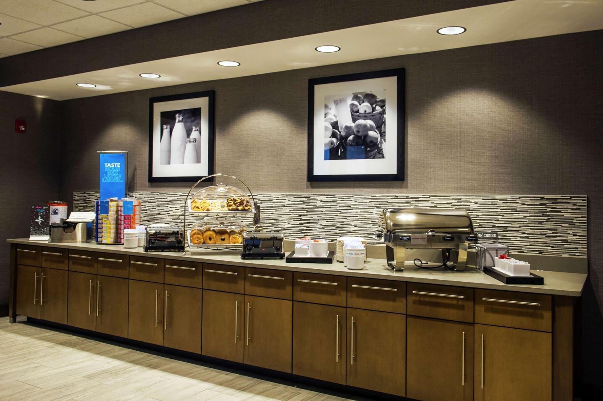 Hampton Inn & Suites/Foxborough/Mansfield Dış mekan fotoğraf